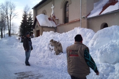 2012-zhadzovanie-snehu017