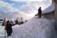 2012-zhadzovanie-snehu024